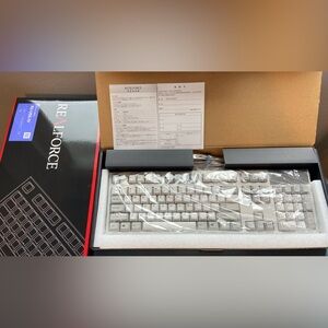 Topre Realforce R2 Ivory Dye Sub PBT Keyboard